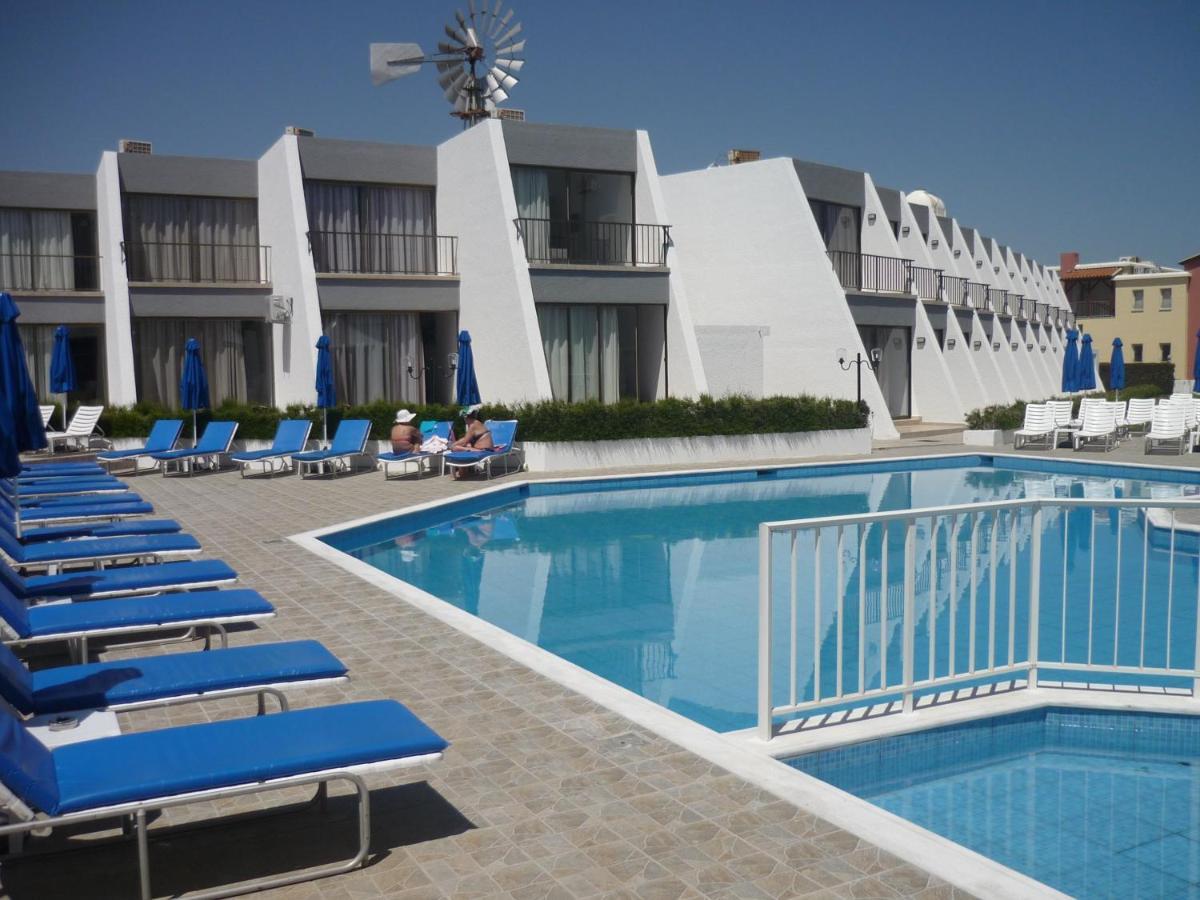 Penelope Beach Hotel Apts Protaras Ngoại thất bức ảnh