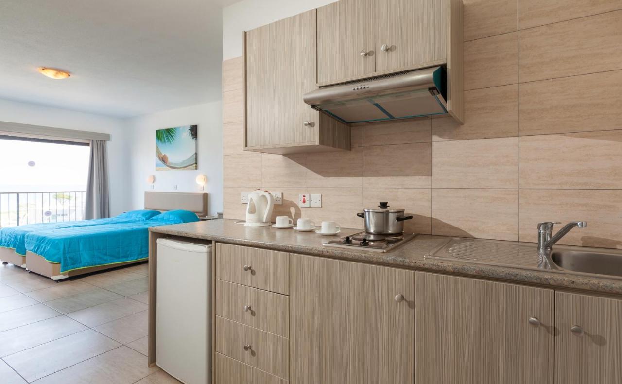 Penelope Beach Hotel Apts Protaras Ngoại thất bức ảnh
