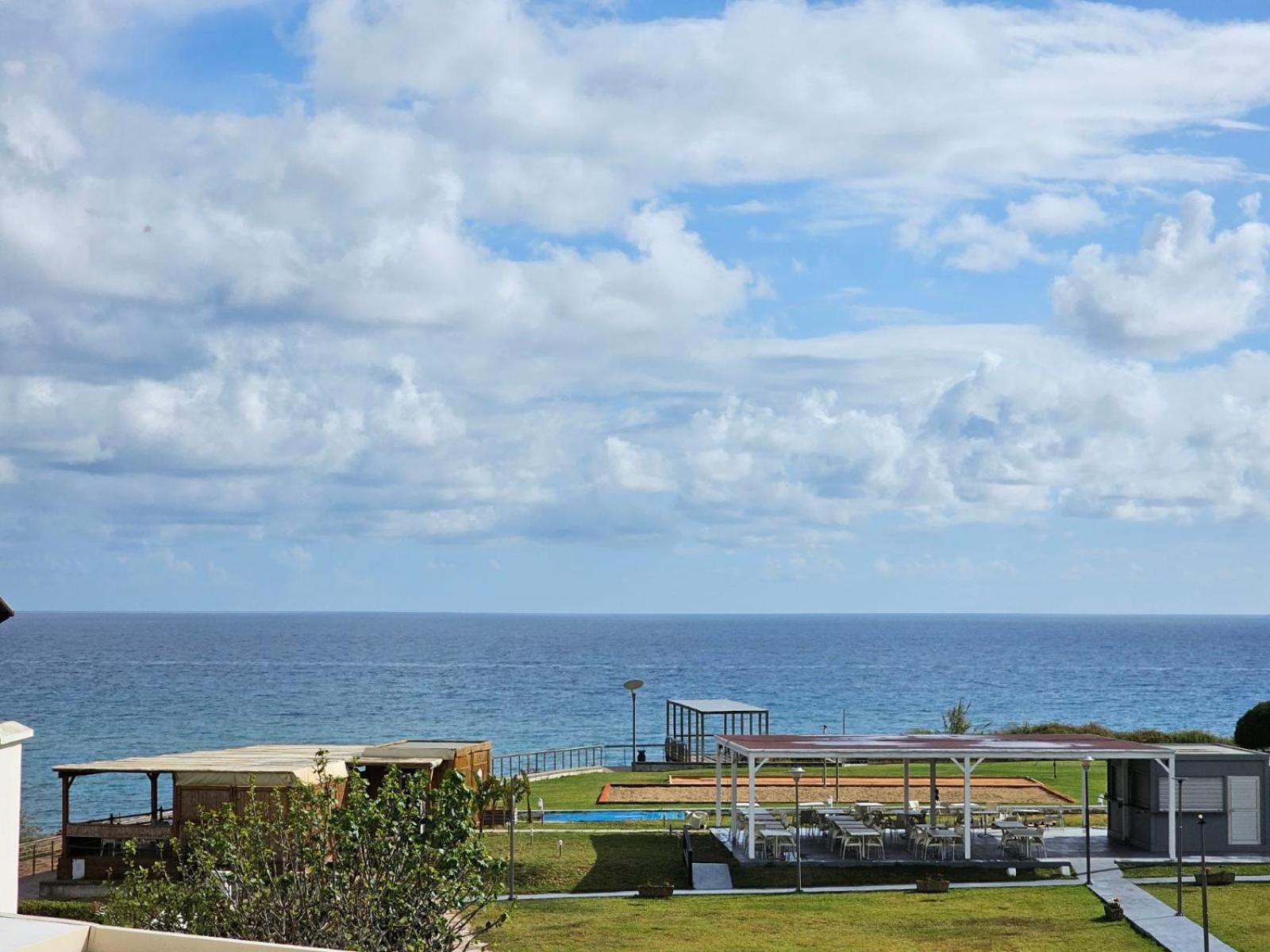 Penelope Beach Hotel Apts Protaras Ngoại thất bức ảnh
